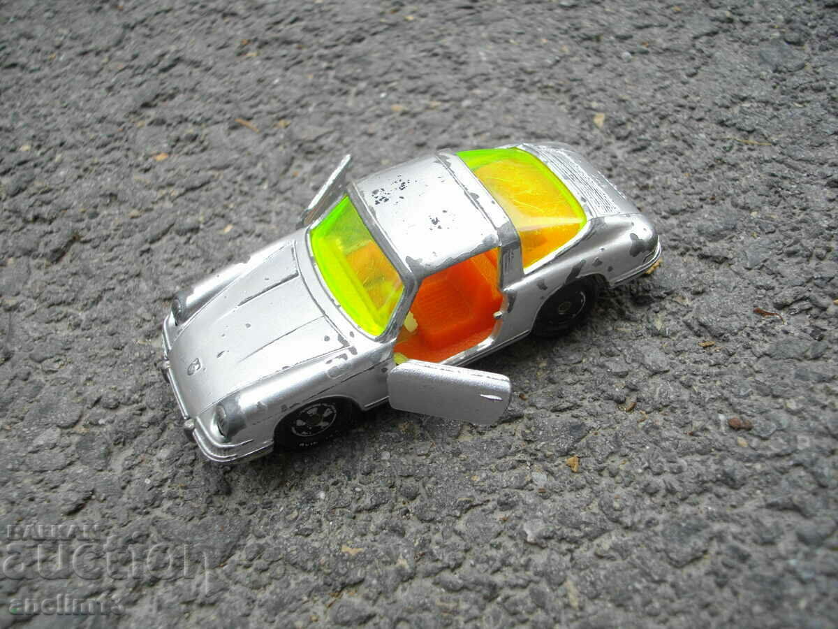 OLD PORSCHE 911 SIKU GERMANY METAL TROLLEY with price 45.00 BGN | € 23.01 OLD PORSCHE 911 SIKU GERMANY METAL TROLLEY with price 45.00 BGN | € 23.01