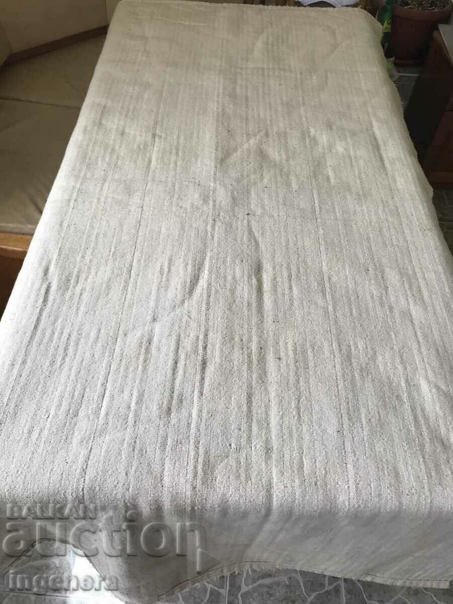 Auction KITENIK ALIA KILIM CHERGA WOOL-200 X 110 CM Auction KITENIK ALIA KILIM CHERGA WOOL-200 X 110 CM