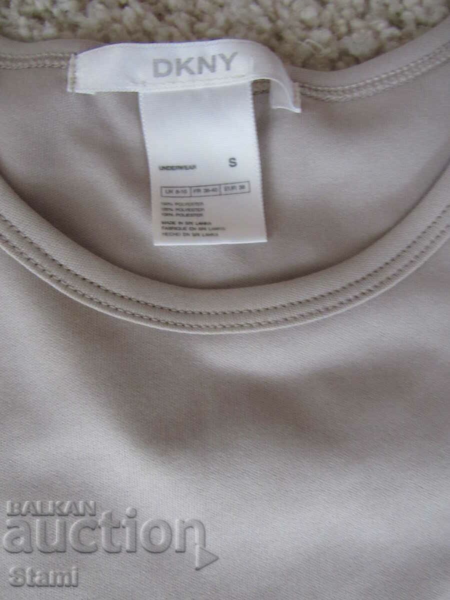 Delivery of DKNY Women's T-Shirt, Size S Delivery of DKNY Women's T-Shirt, Size S