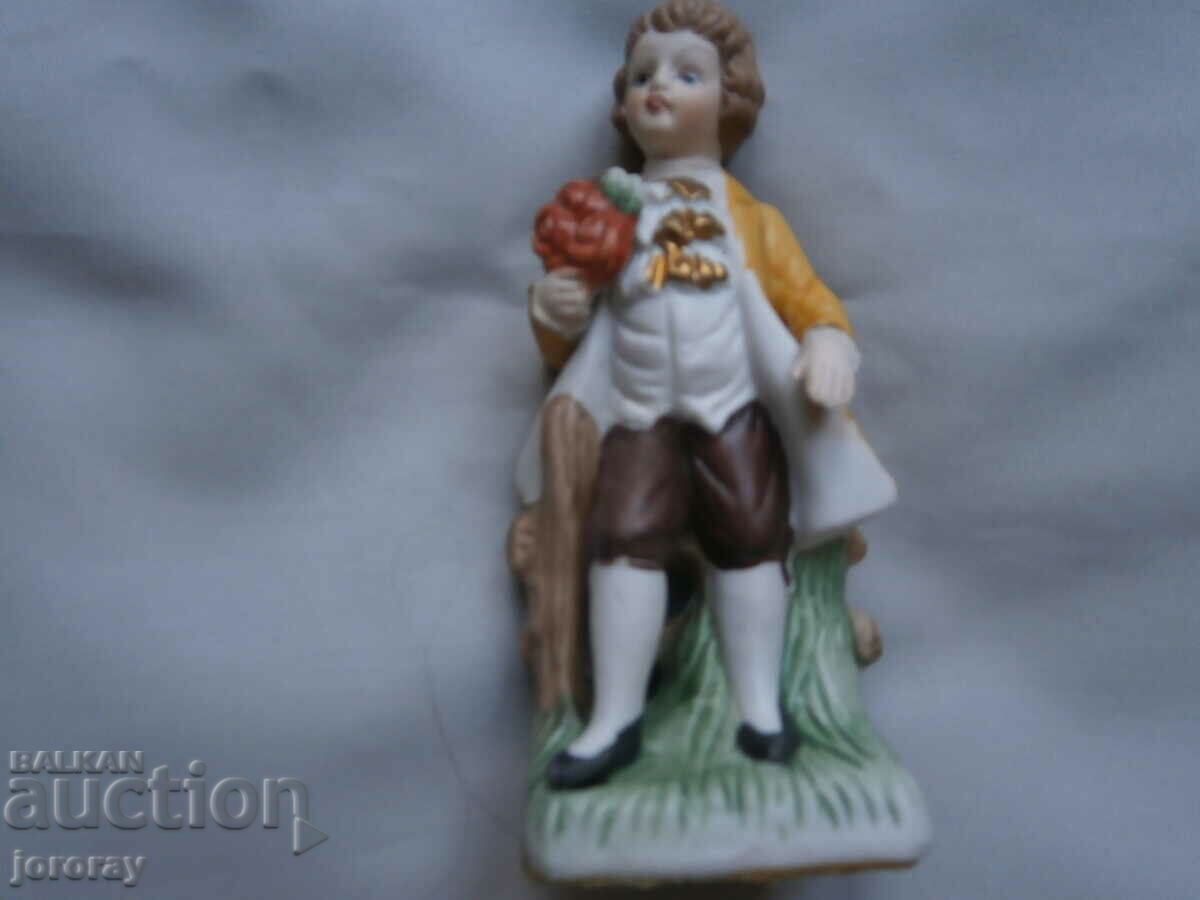 Porcelain figure 15 cm.