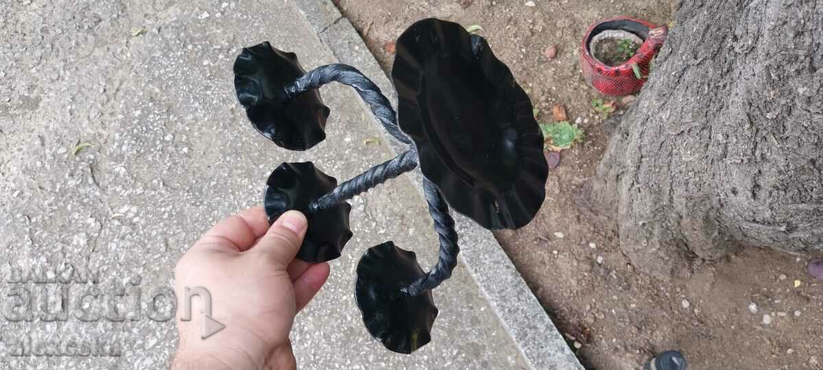 Delivery of Candlestick - Wrought iron Delivery of Candlestick - Wrought iron