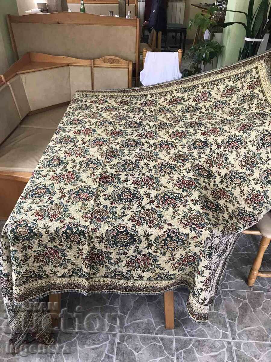 BED COVER JACQUARD BLANKET NEW LABEL