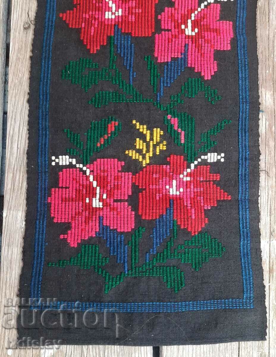 Handwoven and embroidered hemp wall panel Varna with price € 72.00 | 140.82 BGN Handwoven and embroidered hemp wall panel Varna with price € 72.00 | 140.82 BGN