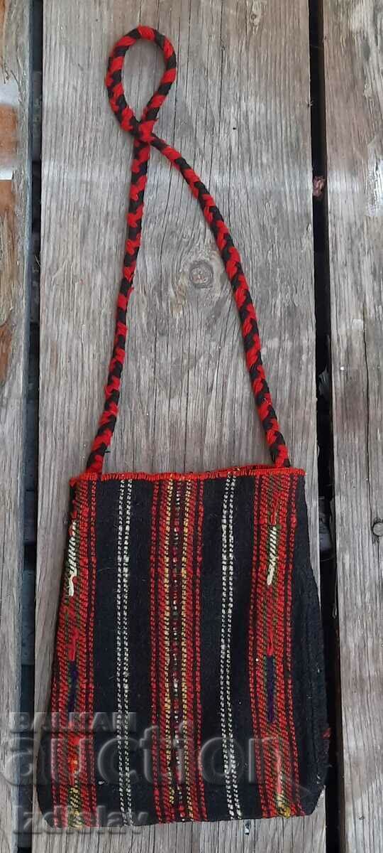 Delivery of Authentic hand woven bag
