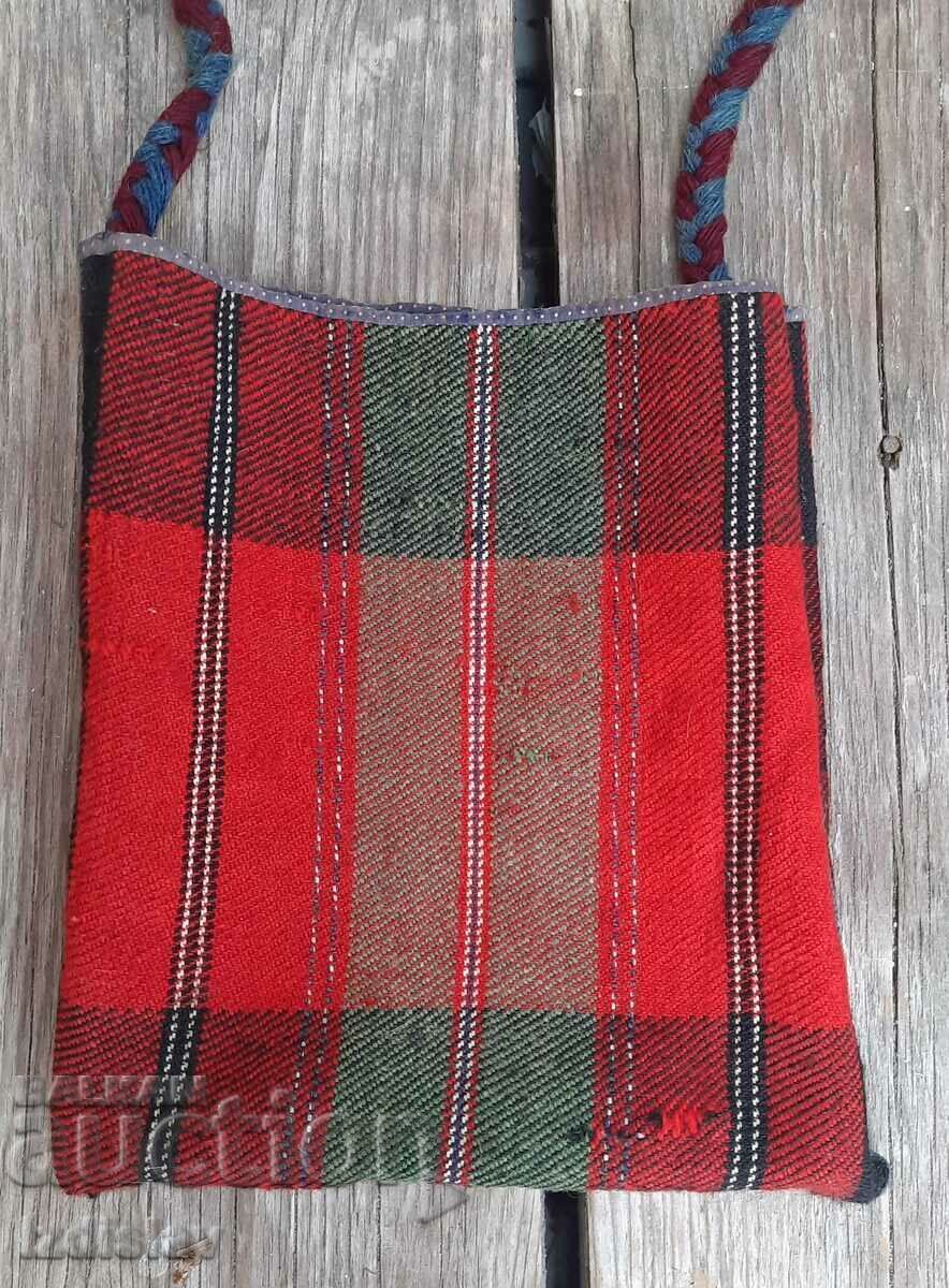 Authentic hand woven bag with price 25.00 BGN | € 12.78 Authentic hand woven bag with price 25.00 BGN | € 12.78