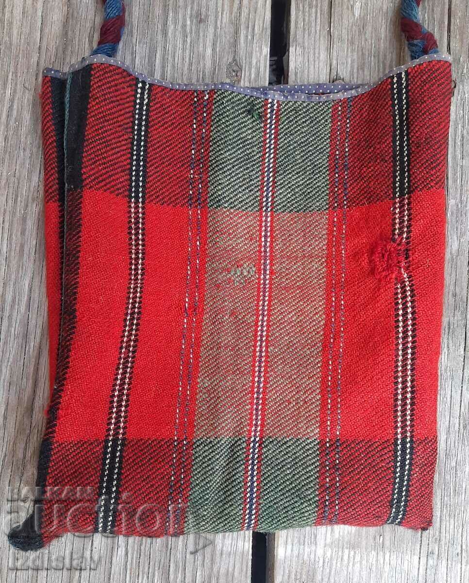 Delivery of Authentic hand woven bag Delivery of Authentic hand woven bag