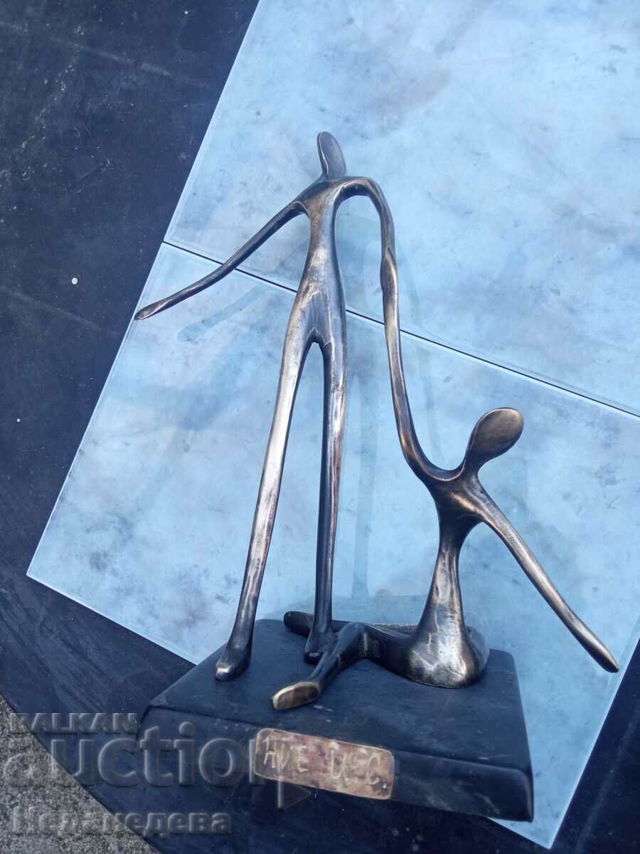 Statuetă din bronz, plastic, figurină,