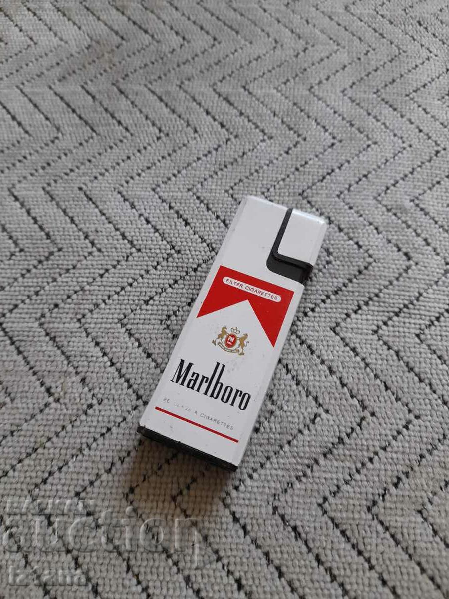 Стара запалка Marlboro