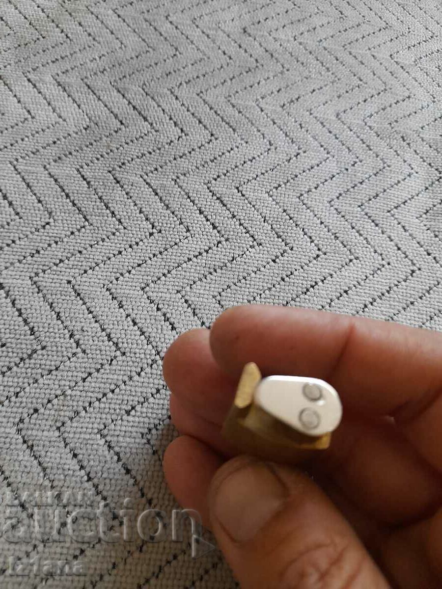 Auction Old Tiger Padlock Auction Old Tiger Padlock