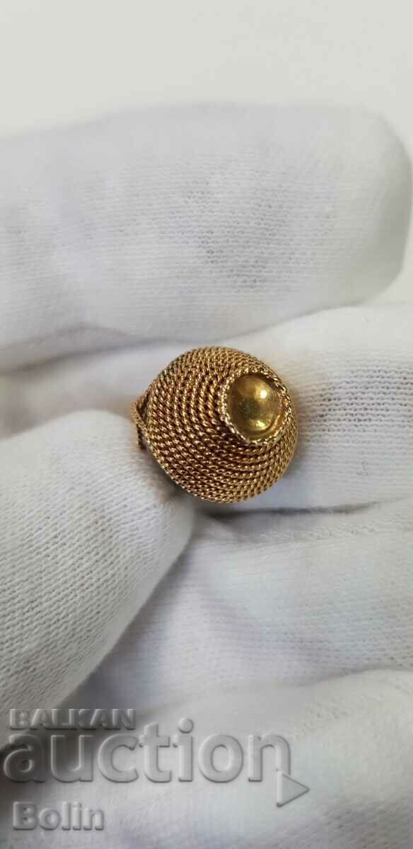 Interesting rare gold locket, 18 carat perfume bottle with price 480.00 BGN | € 245.42