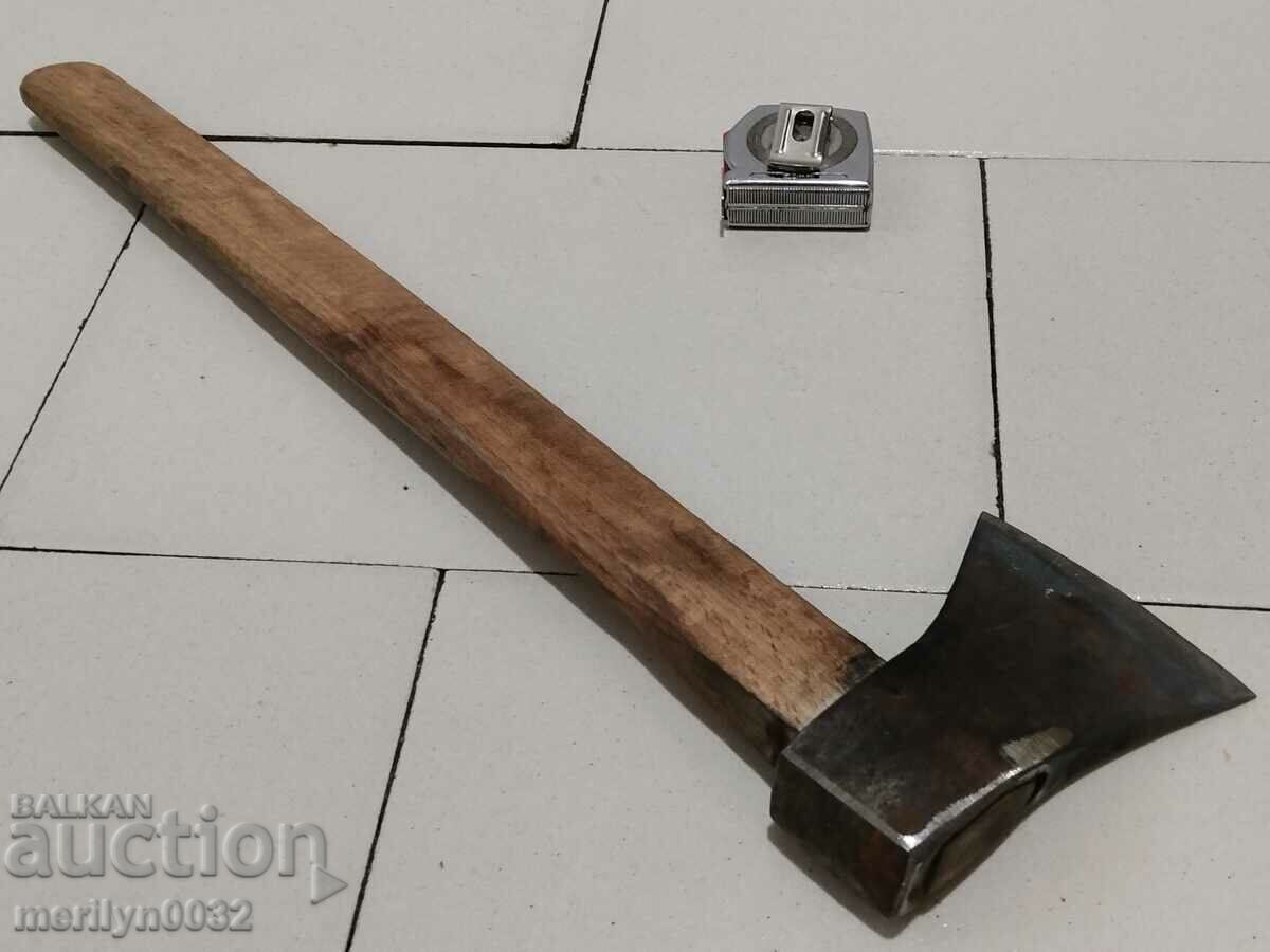 Old ax ax satyr hatchet with sap with price 82.00 BGN | € 41.93 Old ax ax satyr hatchet with sap with price 82.00 BGN | € 41.93