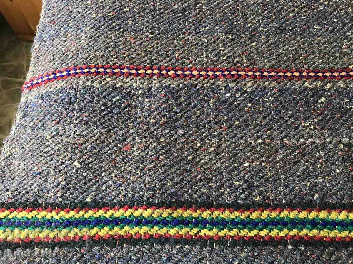 ROW PATH 320 X 90 CM UNUSED with price 35.00 BGN | € 17.90 ROW PATH 320 X 90 CM UNUSED with price 35.00 BGN | € 17.90