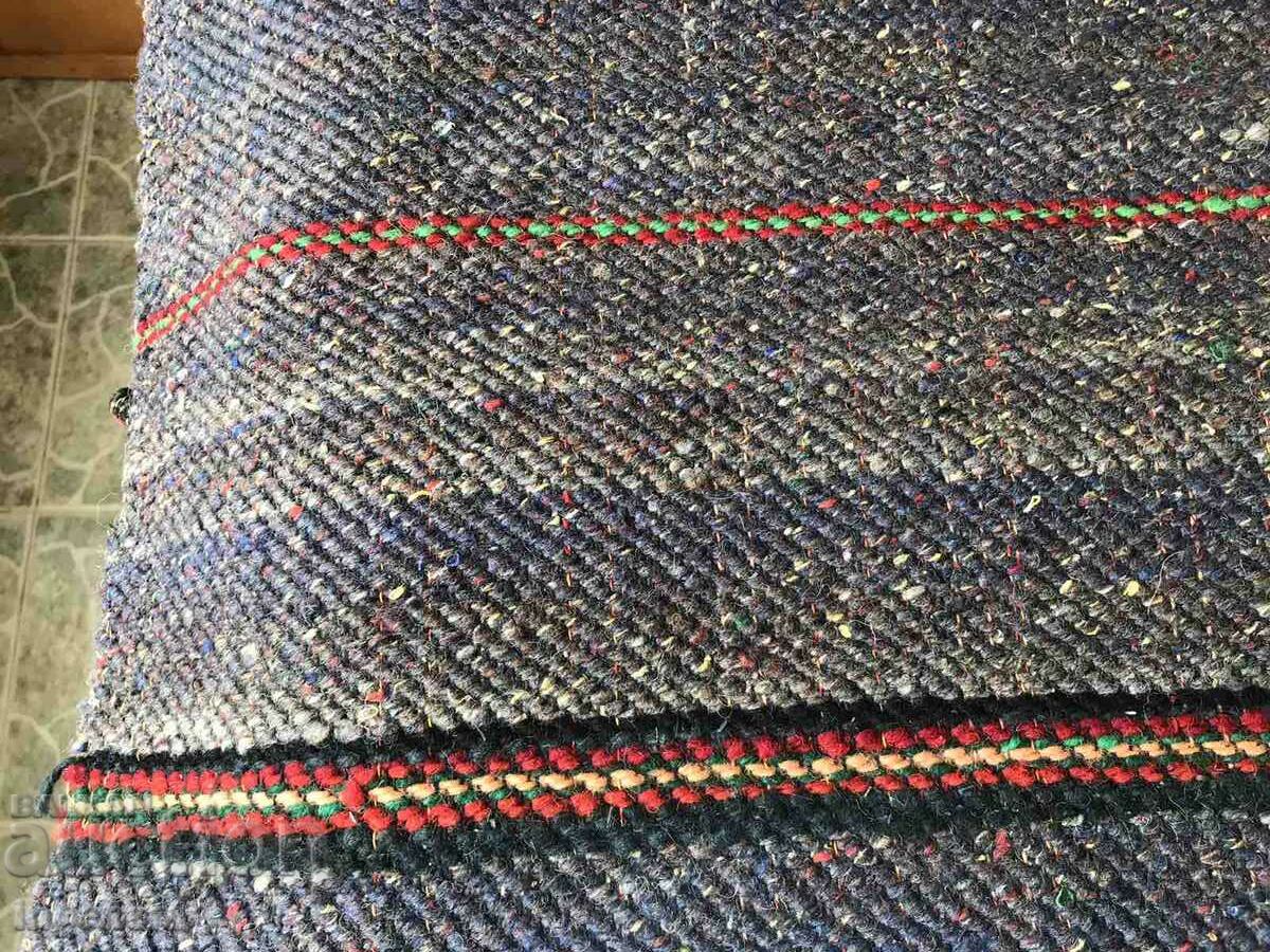 ROW PATH 300 X 90 CM UNUSED with price 35.00 BGN | € 17.90 ROW PATH 300 X 90 CM UNUSED with price 35.00 BGN | € 17.90