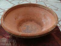 LARGE CLAY PAN