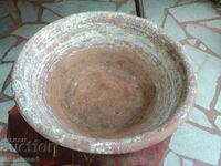 LARGE CLAY PAN