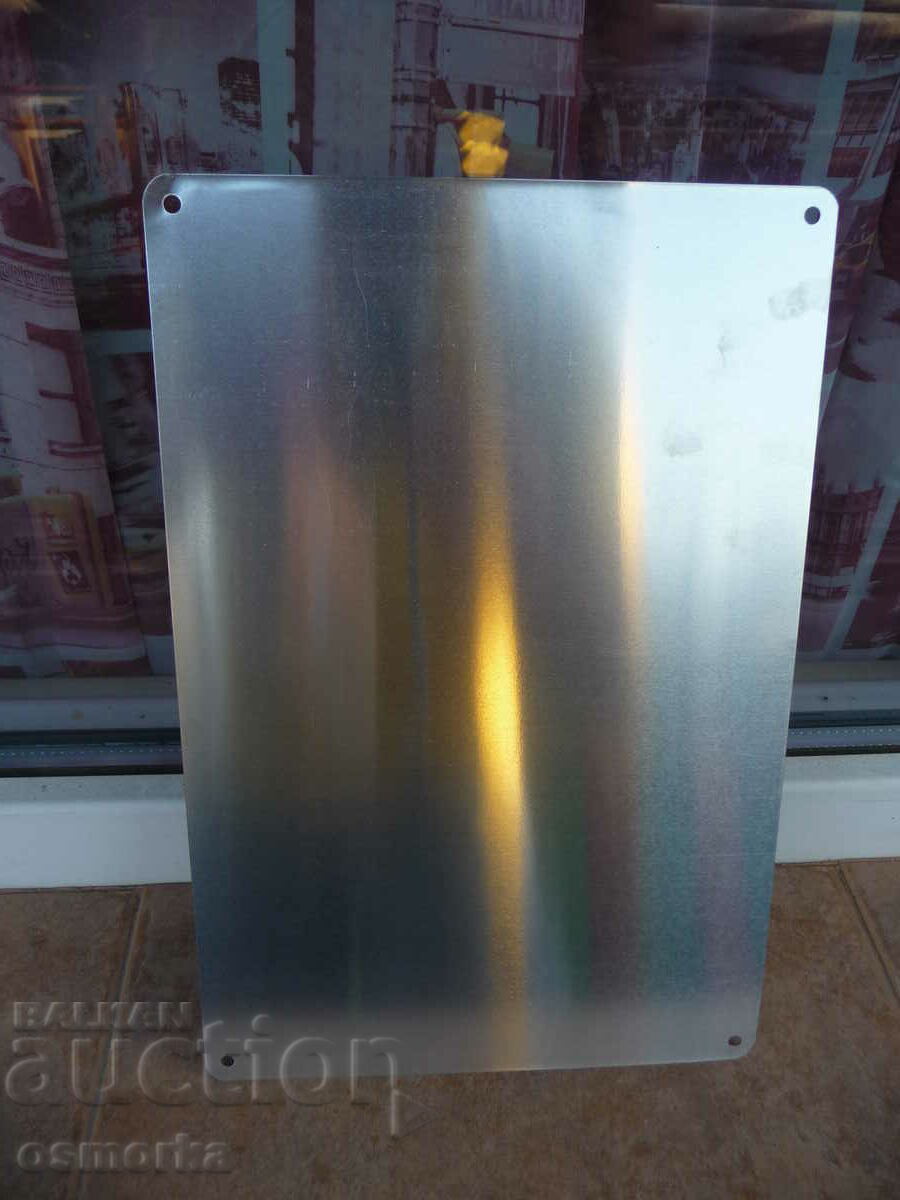 Auction Metal plate various Paris Granzia Louvre pyramid his symbol Auction Metal plate various Paris Granzia Louvre pyramid his symbol