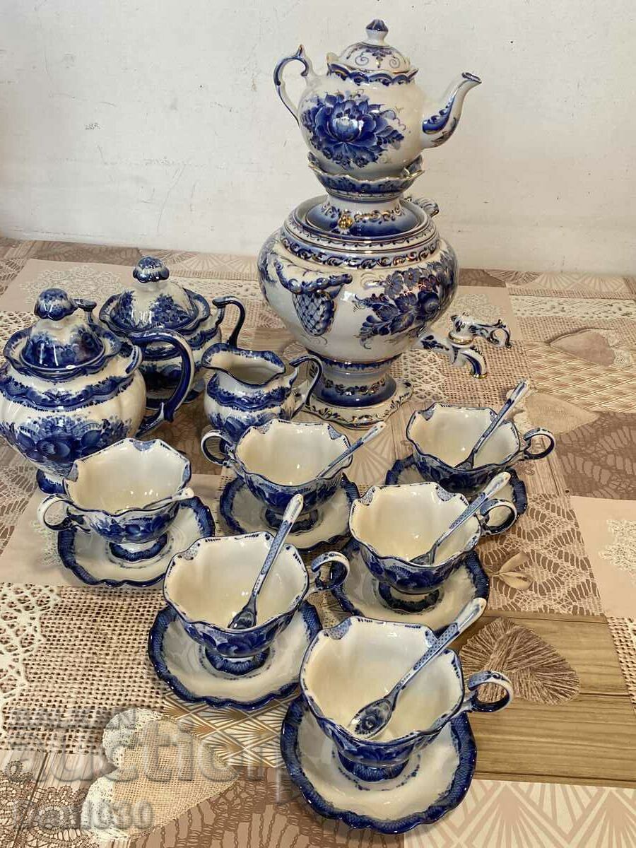 Unique Russian porcelain service "GZHEL"