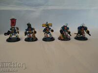 WARHAMMER 40;00 HAND PAINTED SOLDIERS