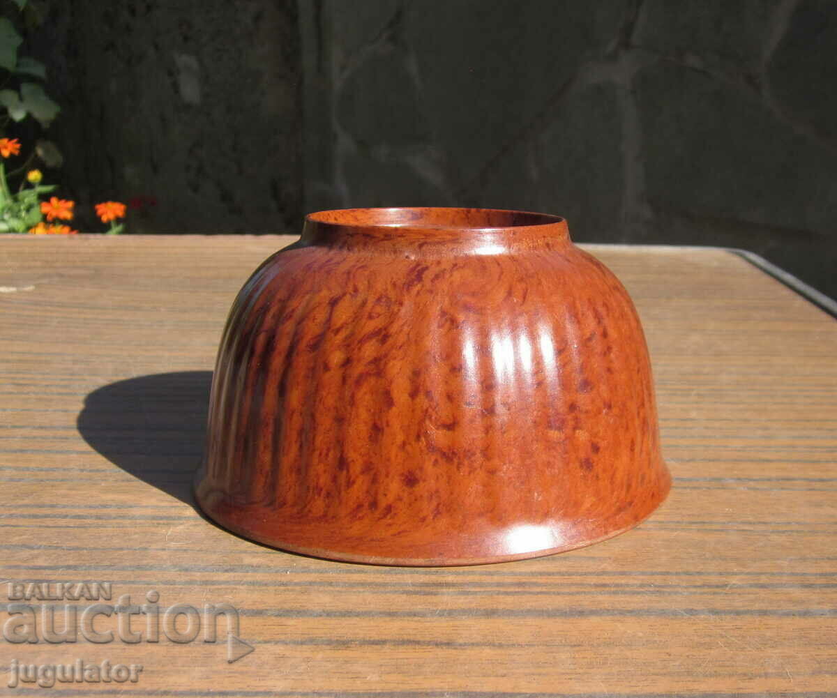 Delivery of vintage barber's box shaving box with markings Delivery of vintage barber's box shaving box with markings