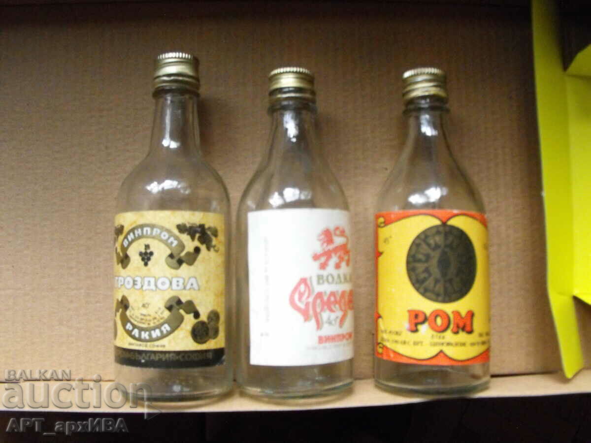 SMALL BOTTLES collection, No. 4 - drinks from social Baltaria.