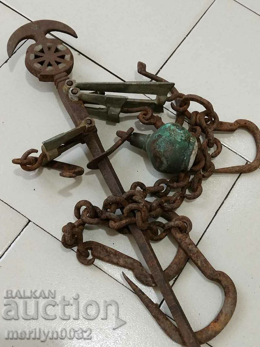 Ottoman scale with mace, scale, weight, wrought iron with price 94.00 BGN | € 48.06 Ottoman scale with mace, scale, weight, wrought iron with price 94.00 BGN | € 48.06