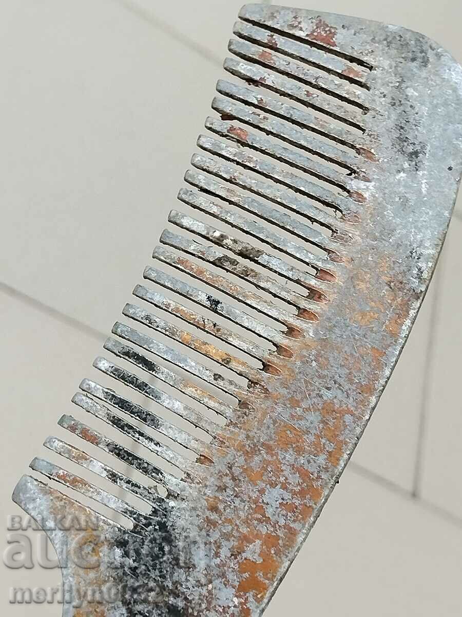 Παλιά χτένα φέρινγκ από αλουμίνιο - 6 Παλιά χτένα φέρινγκ από αλουμίνιο - 6