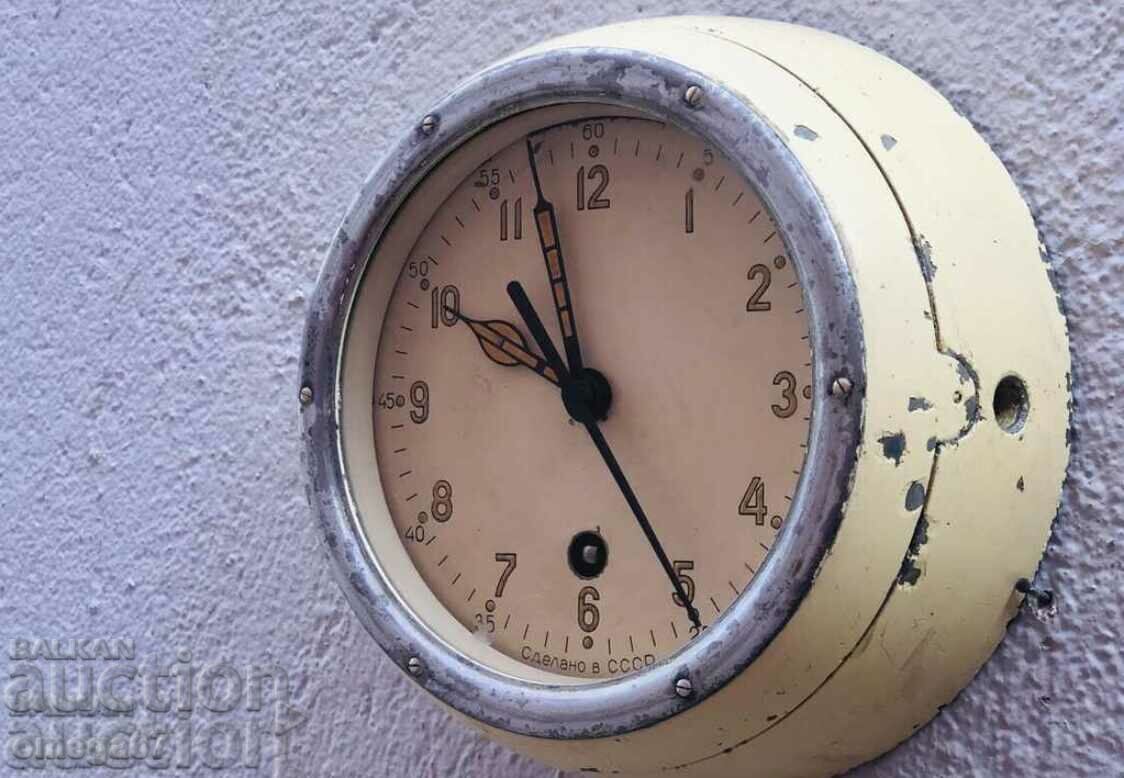 Russian ship's watch from the USSR Navy with price 580.00 BGN | € 296.55 Russian ship's watch from the USSR Navy with price 580.00 BGN | € 296.55