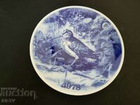 Porcelain vintage wall plate