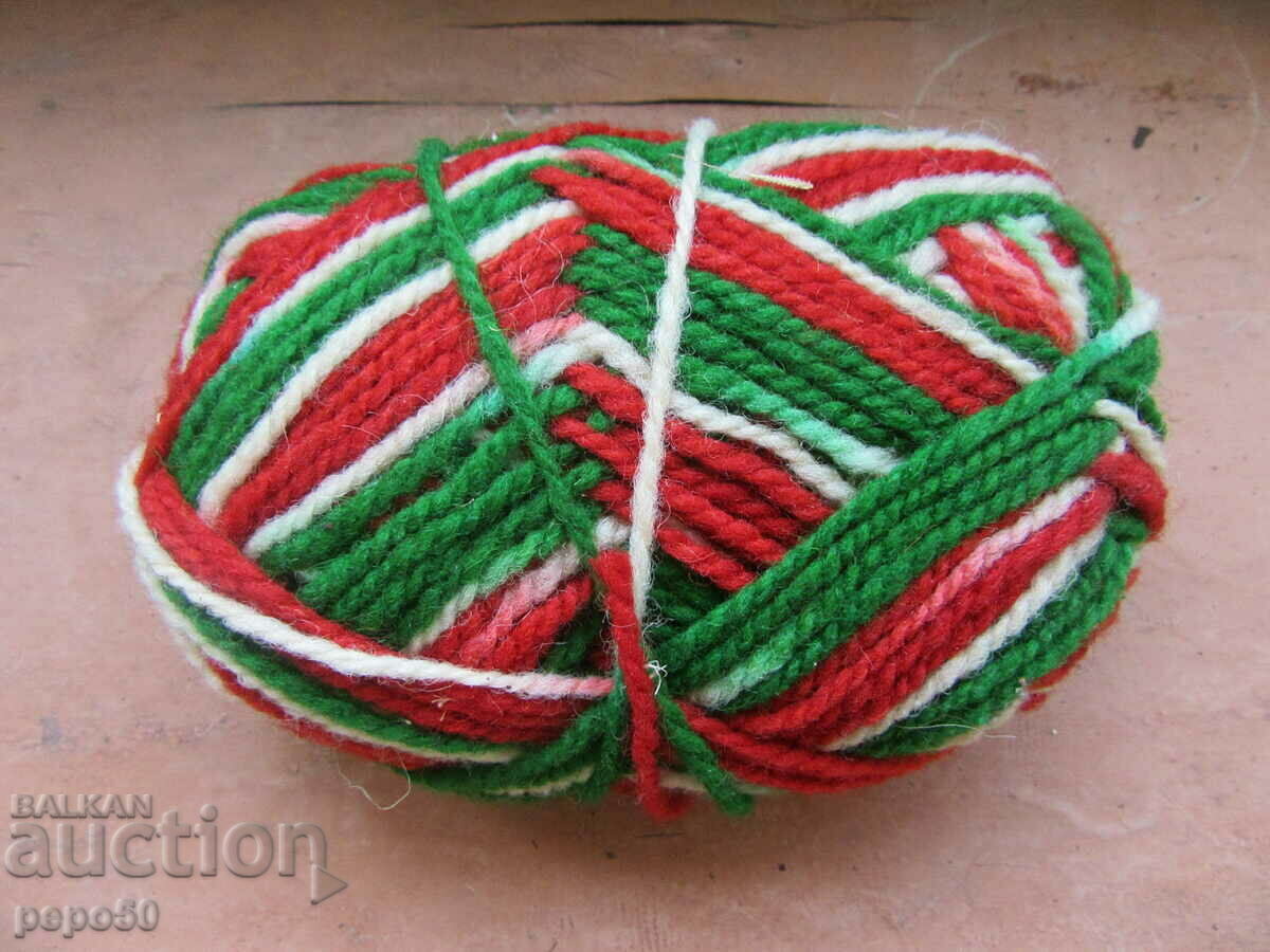 BRANCH THICK WOOL THREAD - TRICOLOR