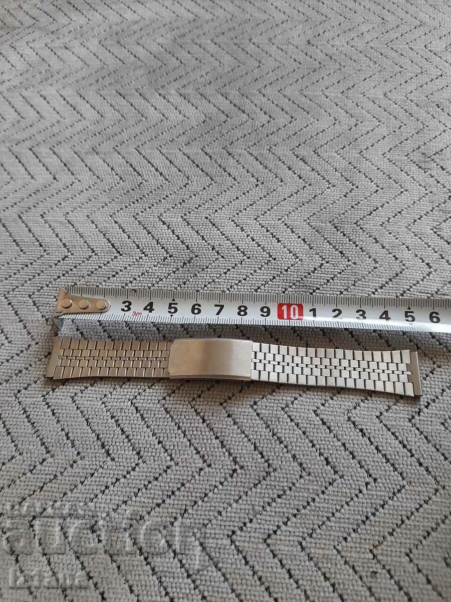 Old chain, strap, watch chain with price 20.00 BGN | € 10.23 Old chain, strap, watch chain with price 20.00 BGN | € 10.23