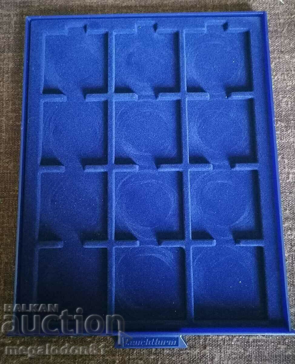 PVC box for 12 coins (cardboards), second hand (used) PVC box for 12 coins (cardboards), second hand (used)