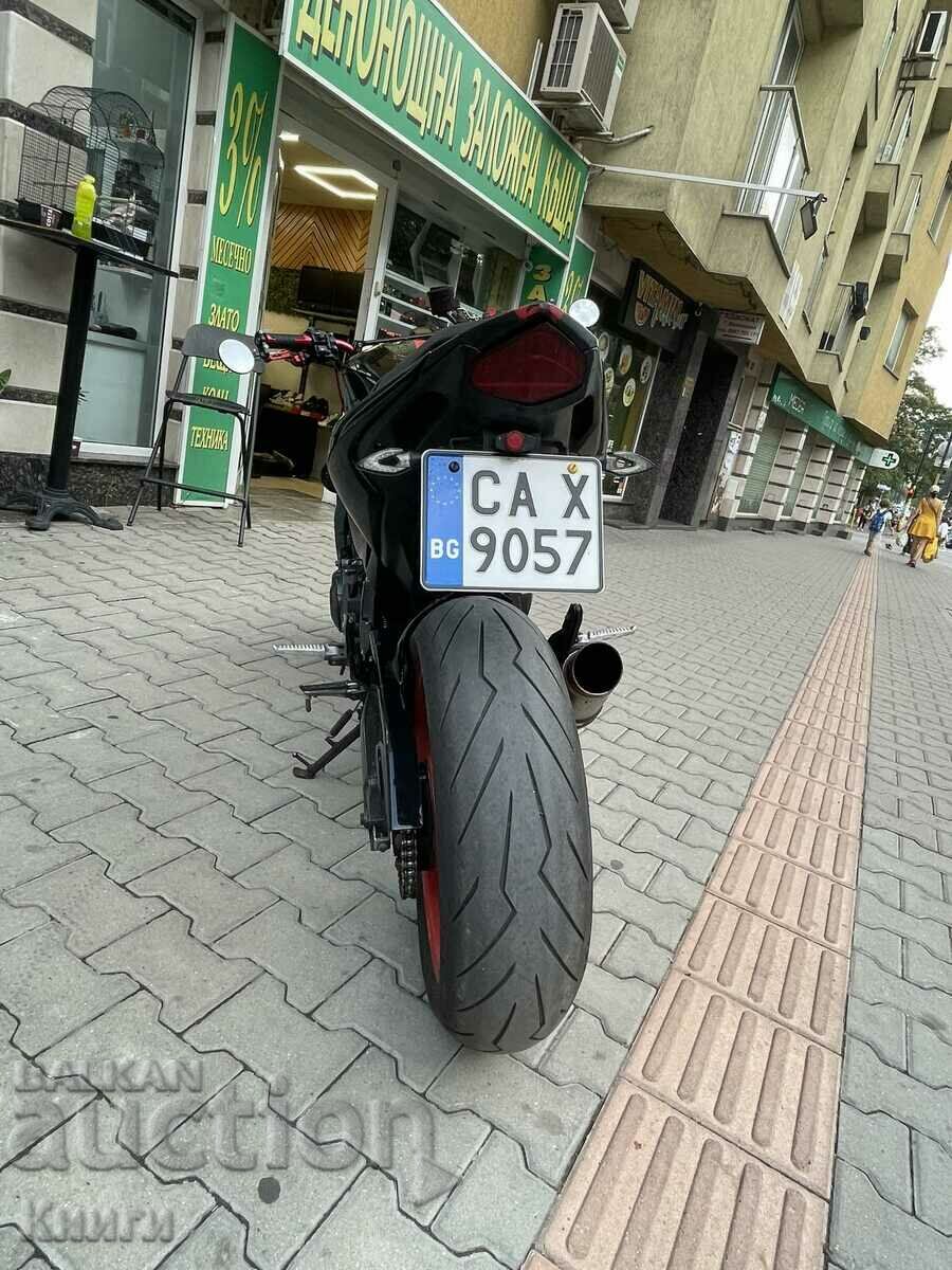 Auction Honda CBR 600 motorcycle Auction Honda CBR 600 motorcycle