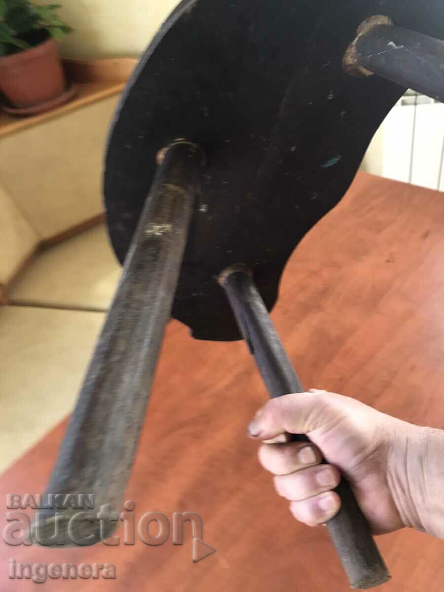 CHAIR THREE LEGGED CHAIR SOLID WOOD ANTIQUE - 6