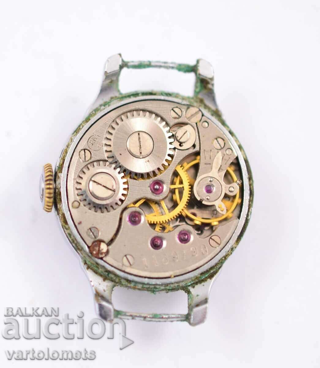 Γυναικείο ρολόι VOLGA USSR - δουλειές με τιμή 9.00 BGN | € 4.60 Γυναικείο ρολόι VOLGA USSR - δουλειές με τιμή 9.00 BGN | € 4.60