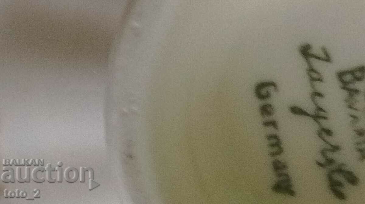 Delivery of BAVARIAN OLD PORCELAIN VASE - DISCOUNT!!! Delivery of BAVARIAN OLD PORCELAIN VASE - DISCOUNT!!!