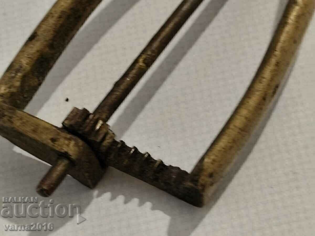 Delivery of Old Brass Ice Cream Scoop Delivery of Old Brass Ice Cream Scoop