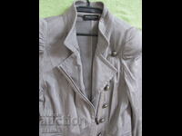 Women's jacket size 42