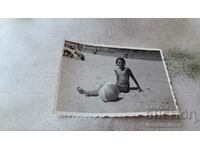 Photo Kitten Boy on the Beach 1960