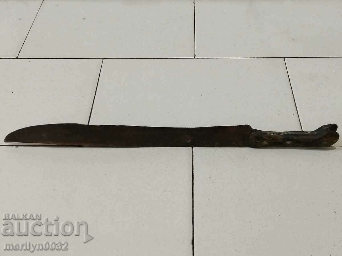 Auction  Shepherd's knife with a masterly stamp of horned karakulak