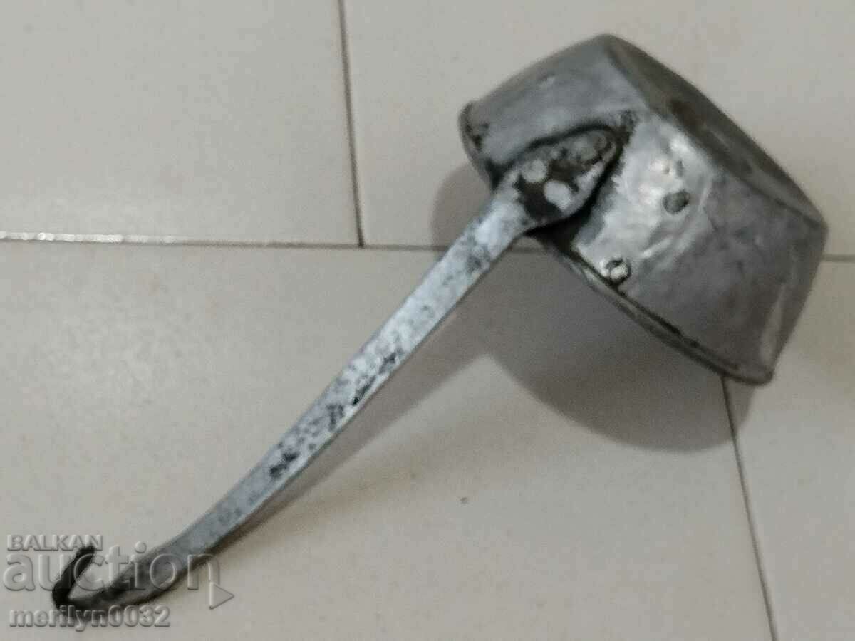Auction  Old copper ladle, copper copper pot, pit, kishkil cap