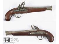 Replica flintlock gun