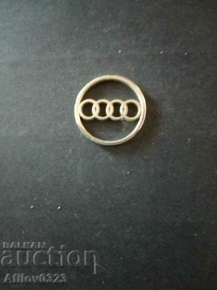 Opel badge.