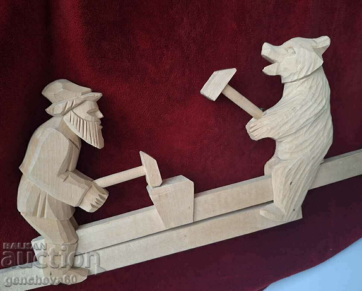 Интересна Руска дървена играчка - 5