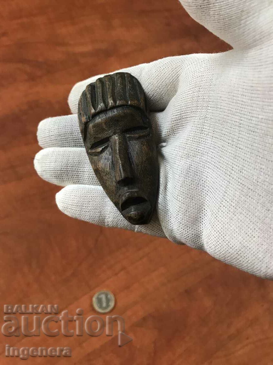 Auction FIGURE PANEL WOOD MAGNET Auction FIGURE PANEL WOOD MAGNET