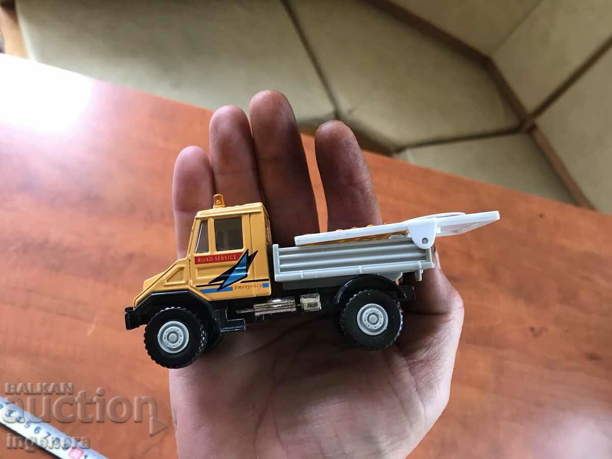 Auction  TOY CAR TROLLEY METAL AND PLASTIC