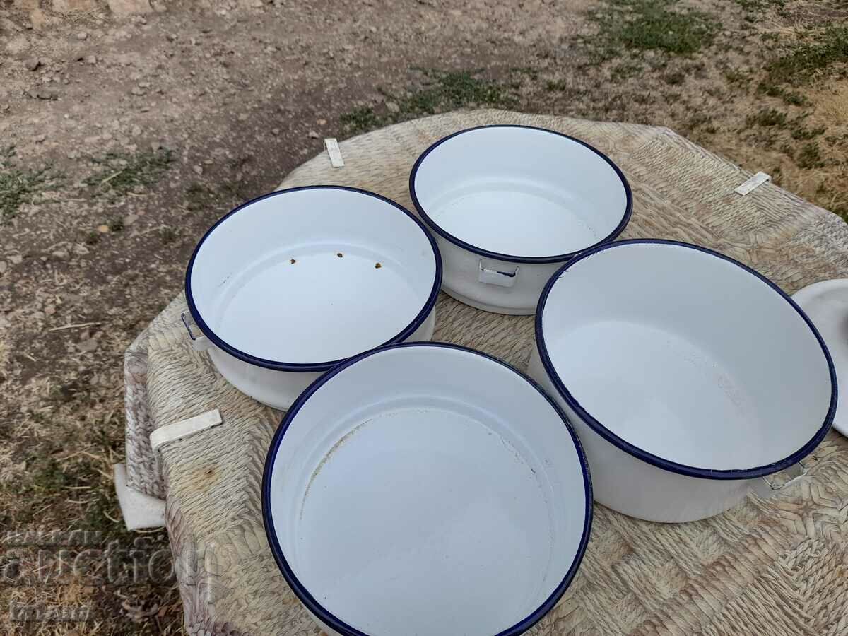 Delivery of Old enameled food containers