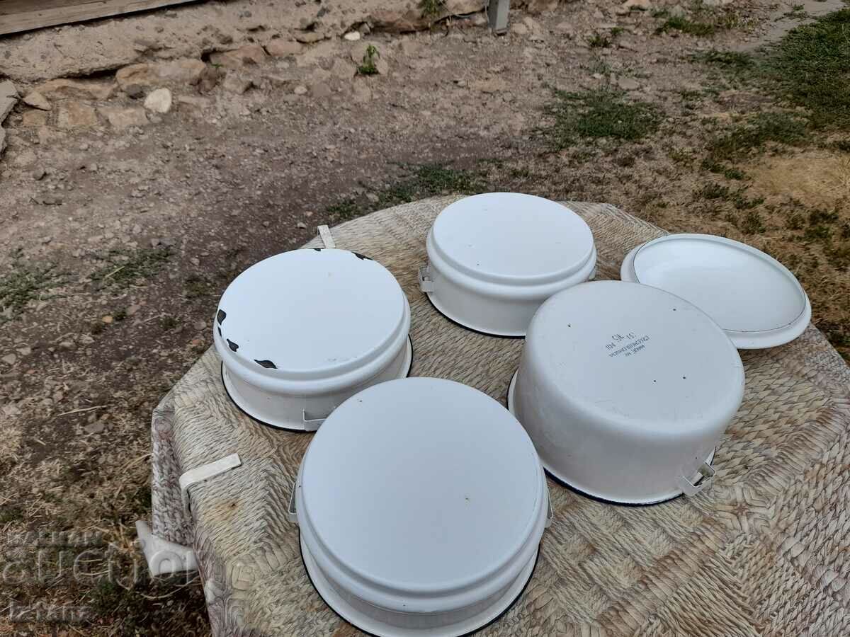 Old enameled food containers - 6