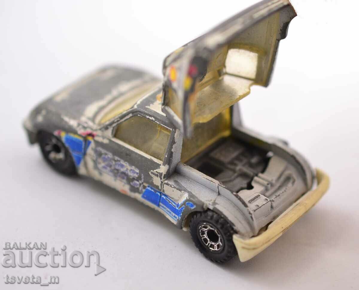 Delivery of Metal car MATCHBOX PEUGEOT 205 TURBO 1984 MACAU Delivery of Metal car MATCHBOX PEUGEOT 205 TURBO 1984 MACAU