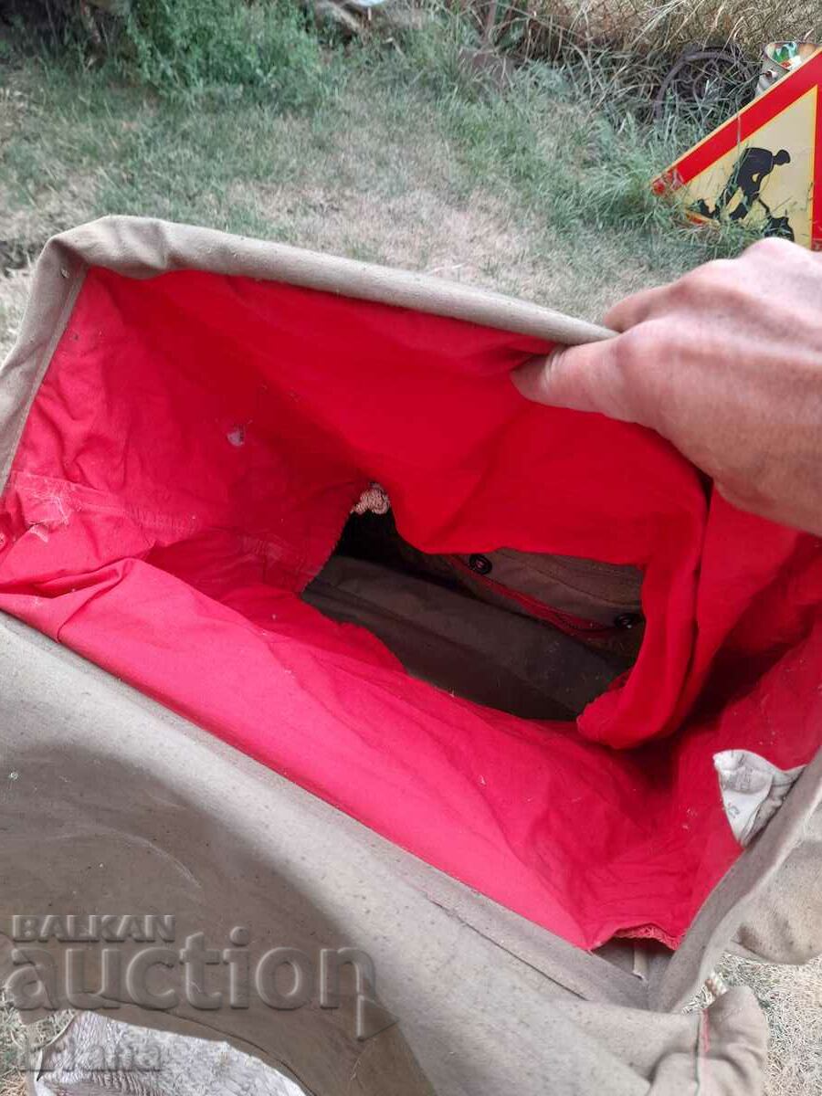 Livrarea Rucsac vechi din pânză Livrarea Rucsac vechi din pânză