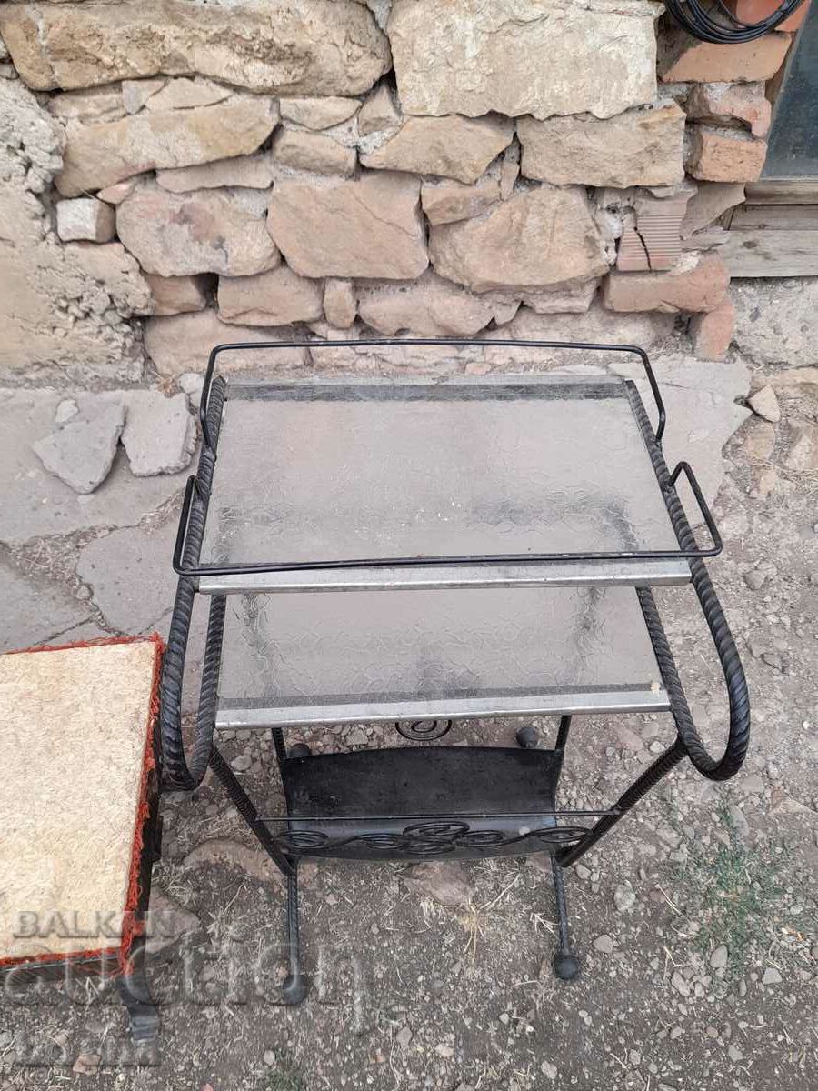 Delivery of Old DSO Balkankar telephone stand Delivery of Old DSO Balkankar telephone stand